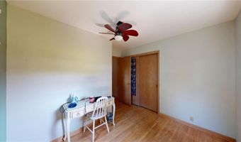 417 Euclid St, Alden, MN 56009