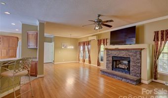 498 Broad Branch Rd, Bakersville, NC 28705