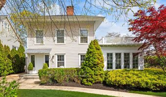 104 Lake Dr, Allenhurst, NJ 07711