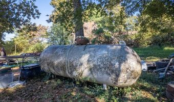 15 County Road 401-6, Alton, MO 65606