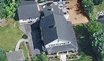 35 High St, Burrillville, RI 02859