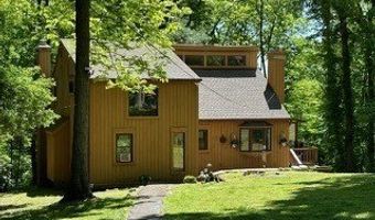 202 Crane Hollow Rd, Bethlehem, CT 06751