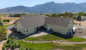 1056 Country Ln, Gardnerville, NV 89460