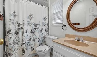 5225 Nowata Rd E-102, Bartlesville, OK 74006