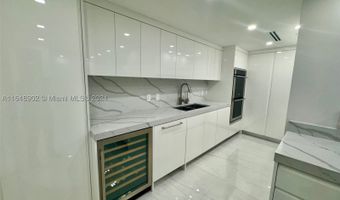 9801 Collins Ave 5U, Bal Harbour, FL 33154