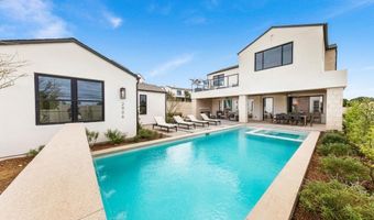 2910 Highland Dr, Carlsbad, CA 92008