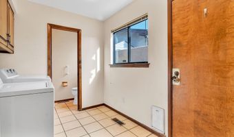 7910 Academy Trl NE, Albuquerque, NM 87109