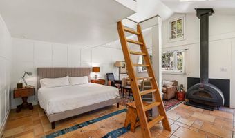 El Salto Rd, Arroyo Seco, NM 87514