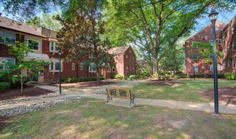 2100 N SCOTT St 103, Arlington, VA 22209