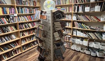 1020 16th St, Bedford, IN 47421