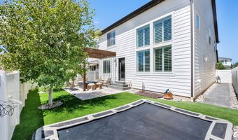 915 W MCKENNA, Bluffdale, UT 84065