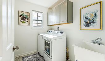 289 Springview St, Ann Arbor, MI 48103