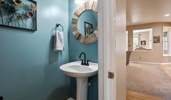 2004 Battlewood Rd, Apex, NC 27523