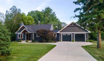 1914 12th Ave NE, Austin, MN 55912