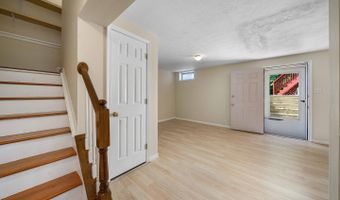 235 W HOPE Ct, Bear, DE 19701