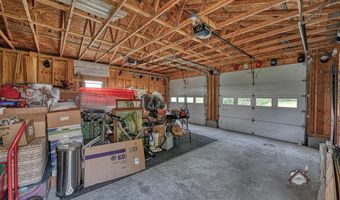 821 China Rd, Albion, ME 04910