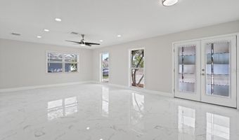 1024 SPINDLE PALM Way, Apollo Beach, FL 33572