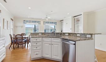 105 Winston Ave A, Atlantic Beach, NC 28512