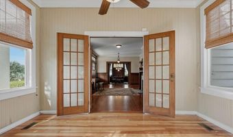 315 E College Ave, Ashburn, GA 31714