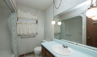 221 Greenland Rd, Anderson, SC 29626