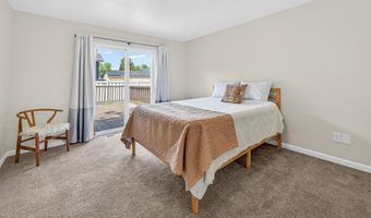 2990 NE Wells Acres Rd, Bend, OR 97701