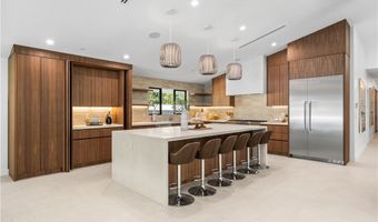16105 Clear Oak Dr, Encino, CA 91436