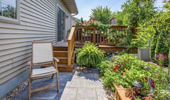 1608 STANTON Cir, Appleton, WI 54915