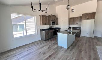 1068 Alpine Ave, Chubbuck, ID 83202