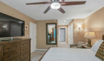 111 Trotters Ln, Allendale, NJ 07401