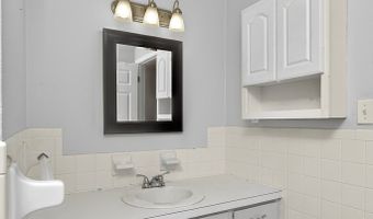 16294 Mary St, Abingdon, VA 24210