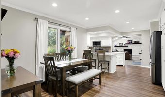 830 Yosemite Dr, Indianapolis, IN 46217