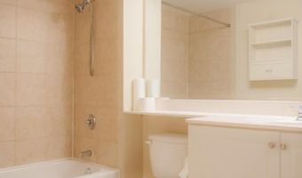 851 N GLEBE Rd 510, Arlington, VA 22203