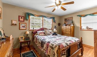 9869 Melbourne Ave, Allen Park, MI 48101