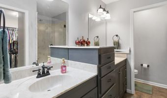 246 Plum Dr, Austin, AR 72007
