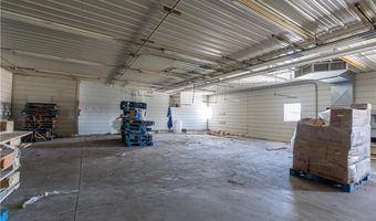 Deerfield Avenue NW, Dalton, OH 44618