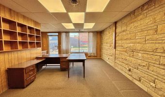8 E Main St, Bloomfield, IN 47424