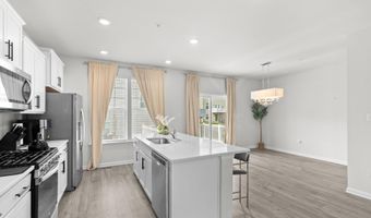 9715 SUMMERTON Dr, Bowie, MD 20721