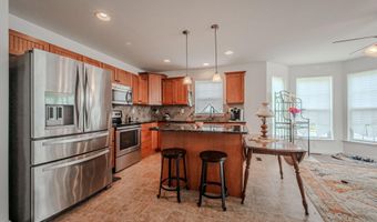 92 RIVER CLIFF Cir, Felton, DE 19943