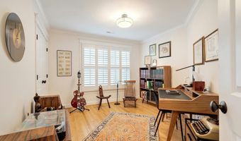 2807 1ST Rd N, Arlington, VA 22201