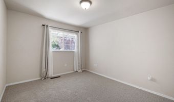 546 Yellow Jacket Rd, Dayton, NV 89403