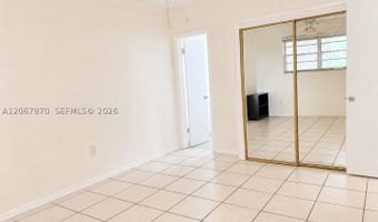 20200 NE 29th Ct N214, Aventura, FL 33180
