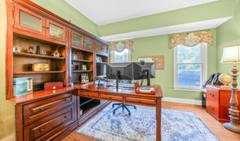 8 Hemingway Dr, Alexandria Twp., NJ 08848