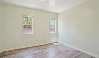 10018 San Vincente Ave, South Gate, CA 90280