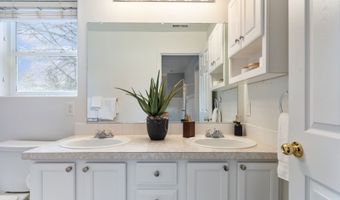 18186 SW STRATHMOOR St, Beaverton, OR 97007