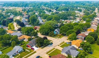 3547 N WINDWARD Ln, Appleton, WI 54911