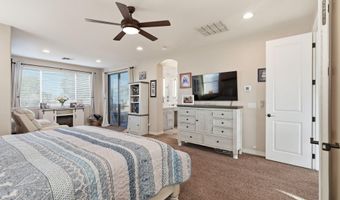 4221 S NEWPORT St, Chandler, AZ 85249