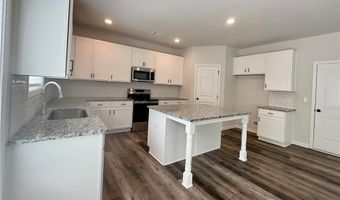 98 Longhorn Way, Auburn, GA 30011