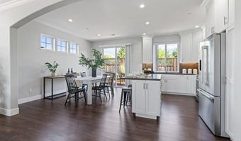 1311 Miller Dr, Santa Rosa, CA 95403
