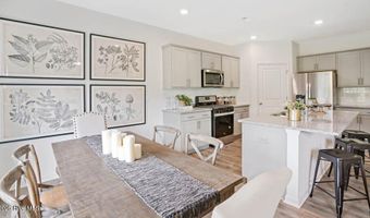 1035 Queensland Ln, Ayden, NC 28513