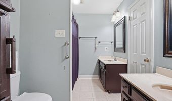 2054 Pecan Ridge Ave, Baton Rouge, LA 70816